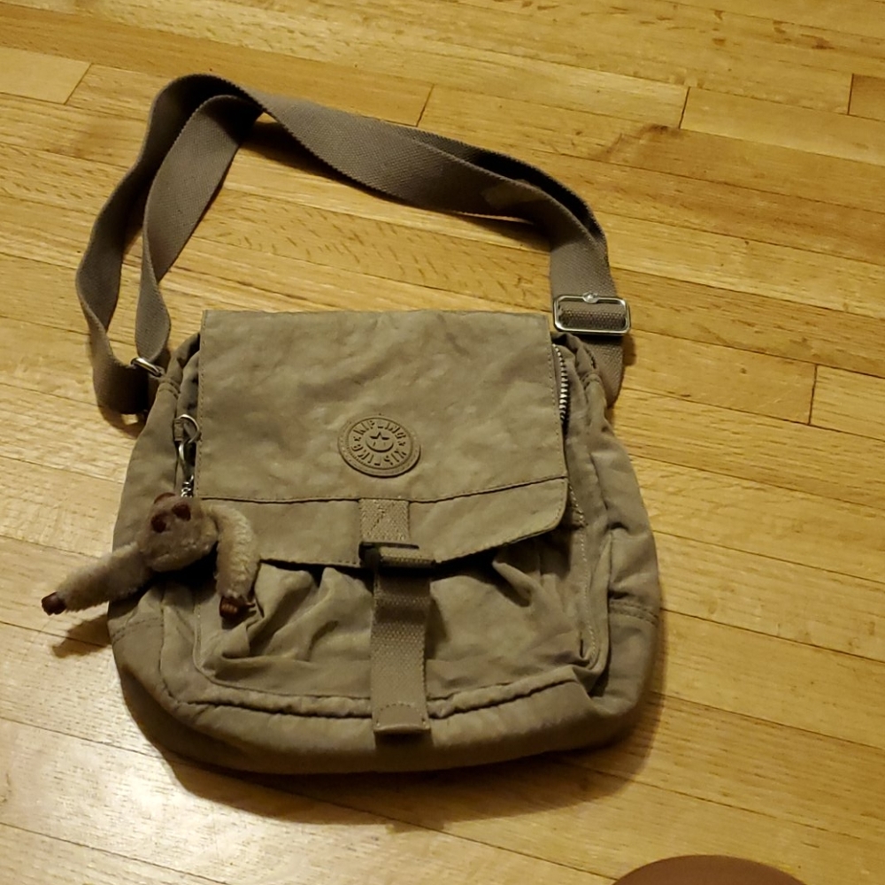 Kipling crossbody messenger medium bag stone beige